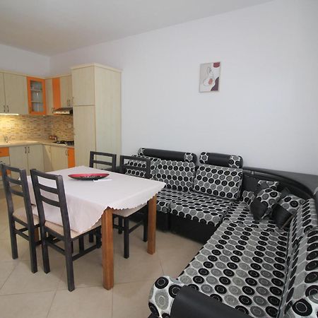 July Seaview Apartments Sarandë Exteriér fotografie