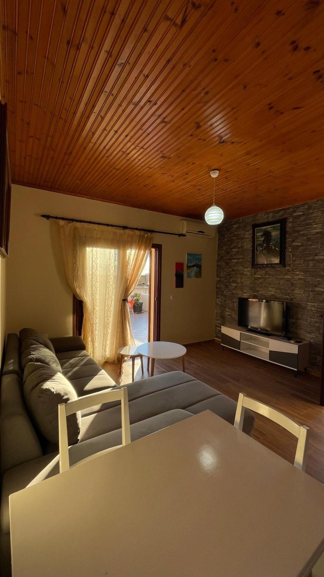 July Seaview Apartments Sarandë Exteriér fotografie