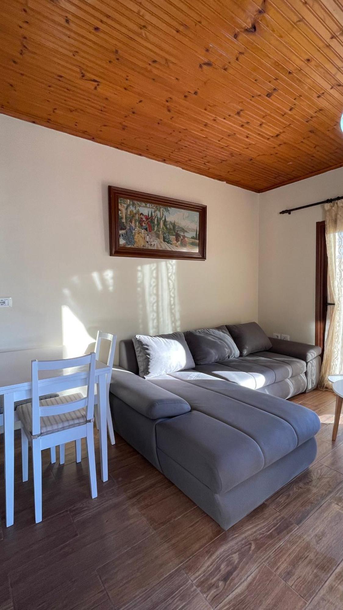 July Seaview Apartments Sarandë Exteriér fotografie