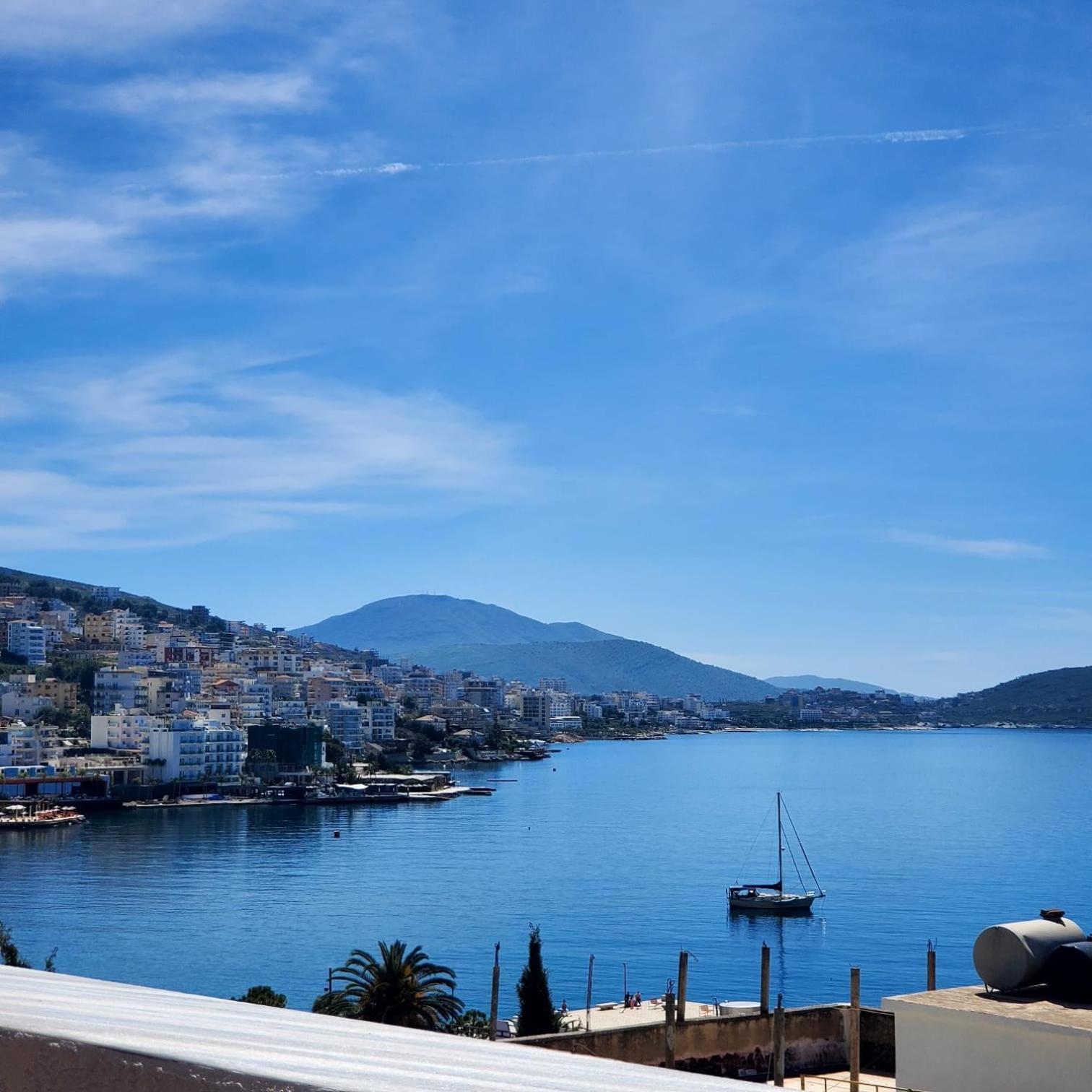 July Seaview Apartments Sarandë Exteriér fotografie