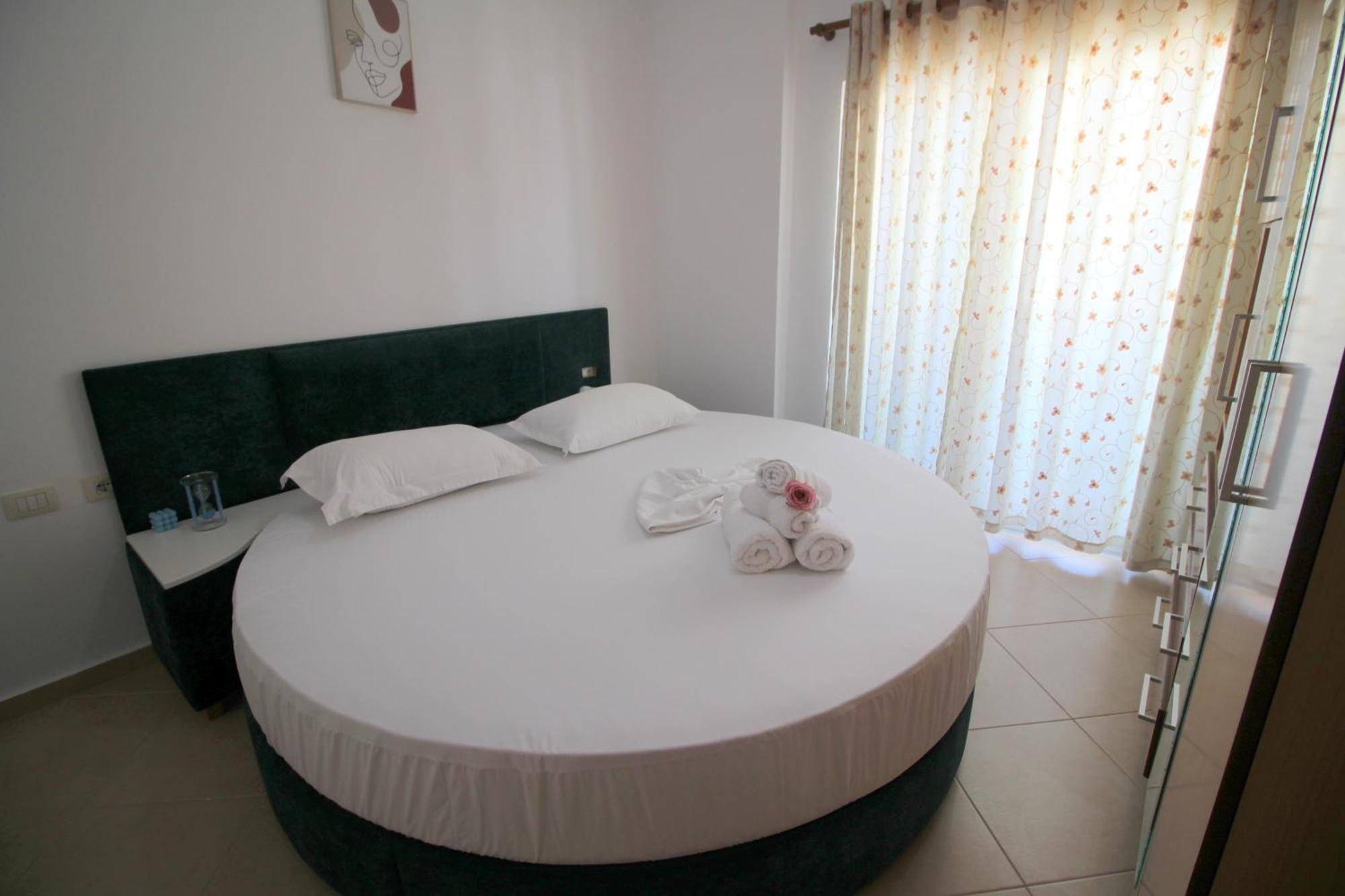 July Seaview Apartments Sarandë Exteriér fotografie