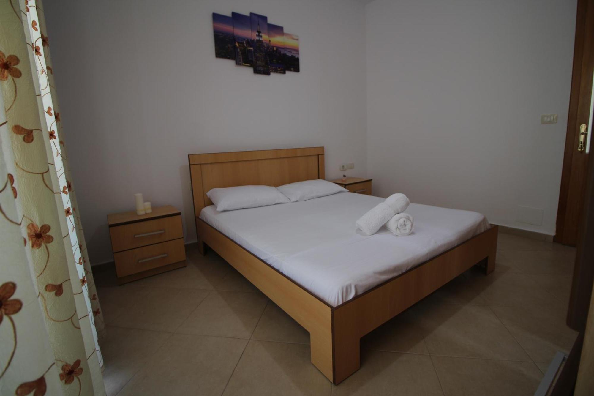 July Seaview Apartments Sarandë Exteriér fotografie