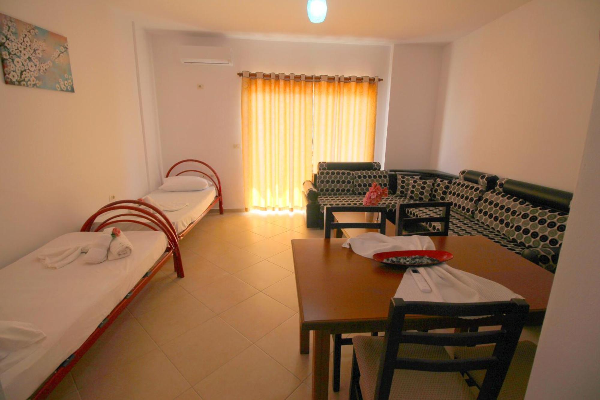 July Seaview Apartments Sarandë Exteriér fotografie