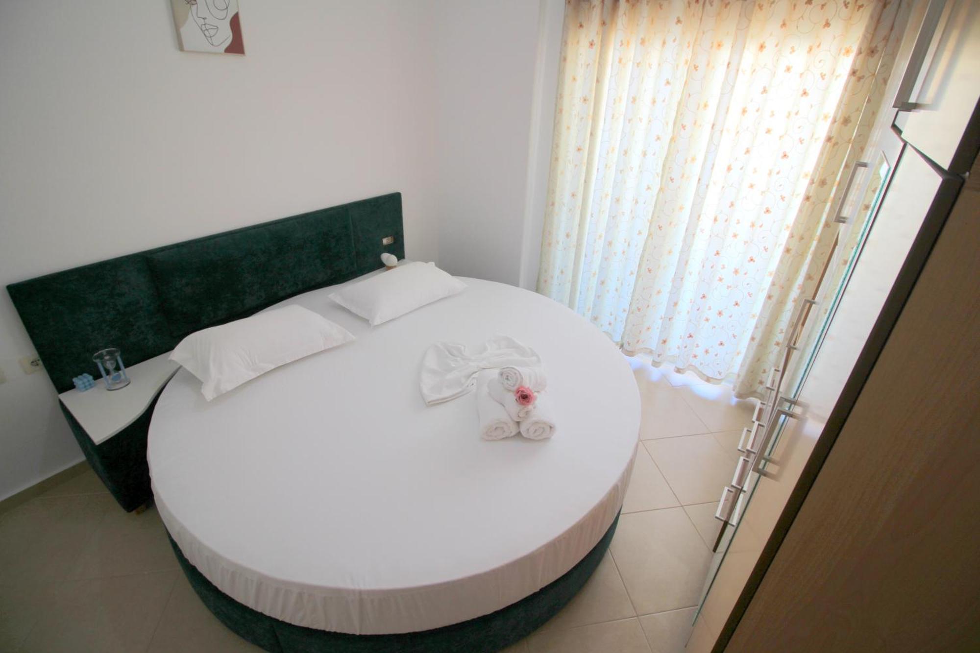 July Seaview Apartments Sarandë Exteriér fotografie
