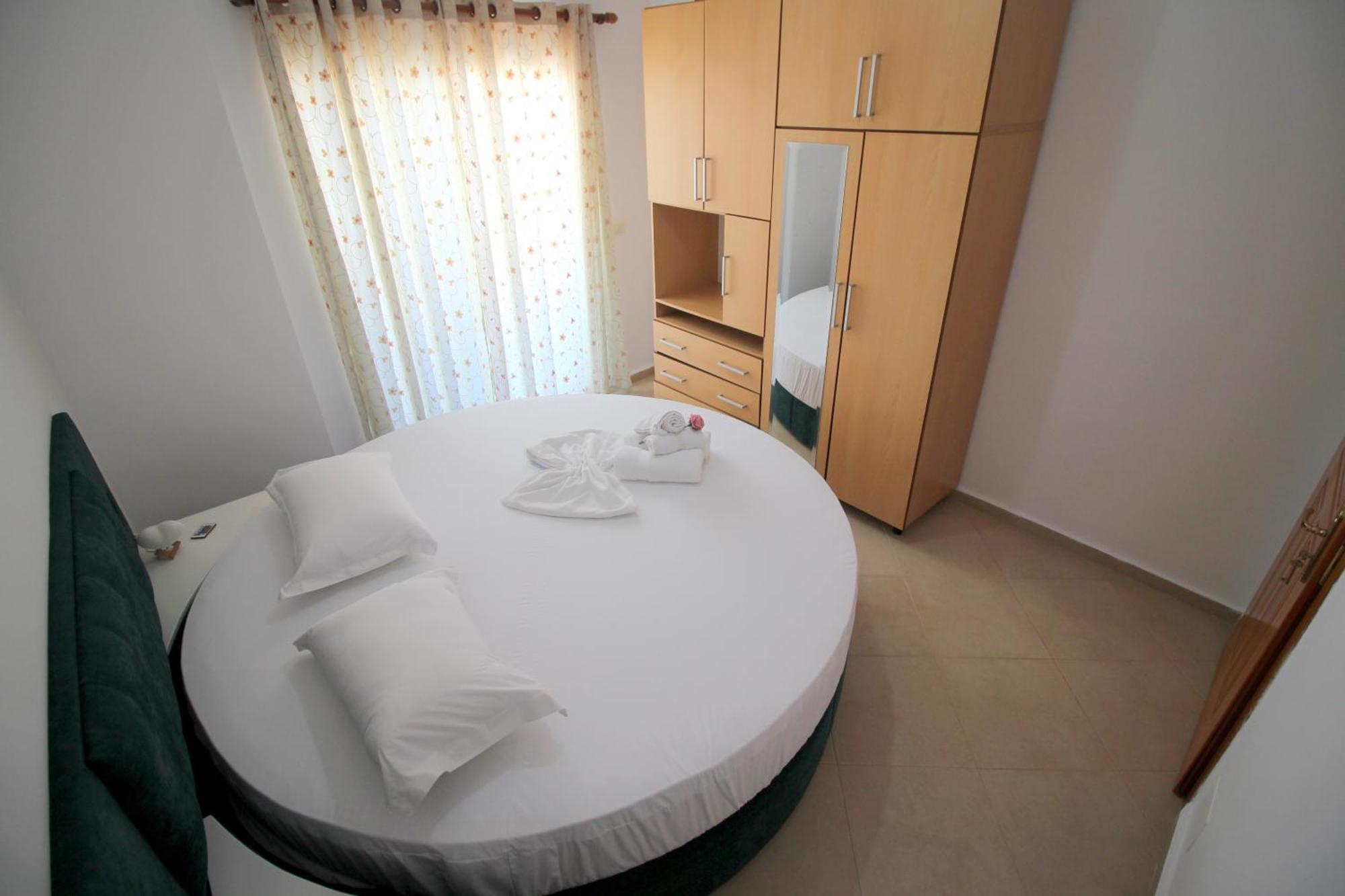 July Seaview Apartments Sarandë Exteriér fotografie